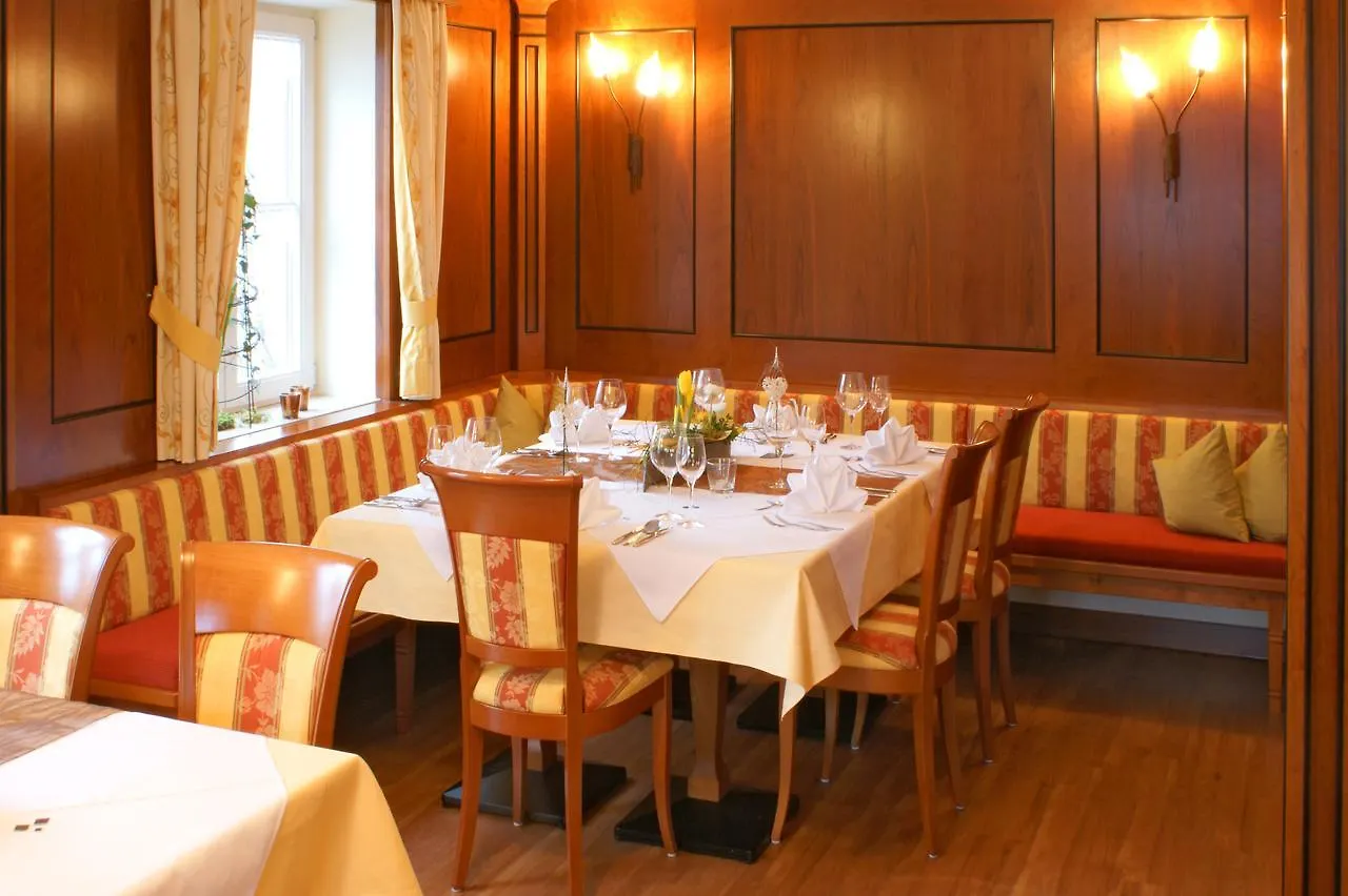 Otel Landhotel Gruener Baum Westendorf